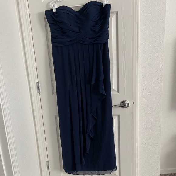 David’s Bridal Crinkle Chiffon Dress with Cascade Skirt, Color Marine, Size 18 - Picture 3 of 11